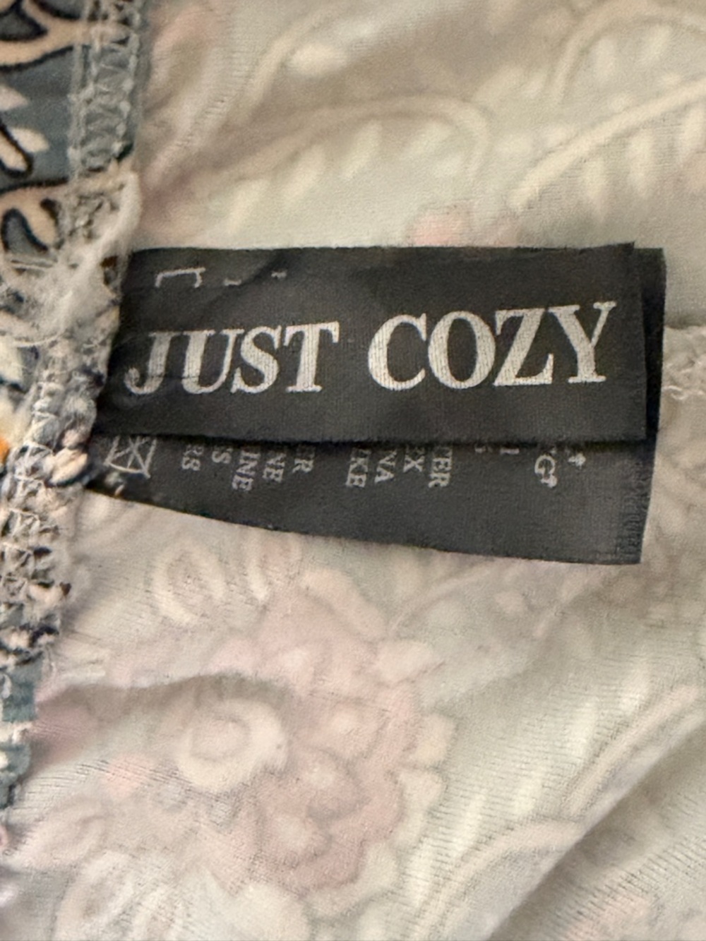 🔥🆕🔥 Just Cozy Floral Biker Shorts Blue Pink Boho Pattern Size XL - Picture 5 of 7